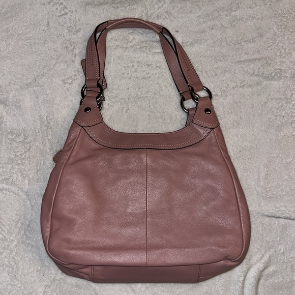 Pink coach shoulder bag - Picture 4 of 10